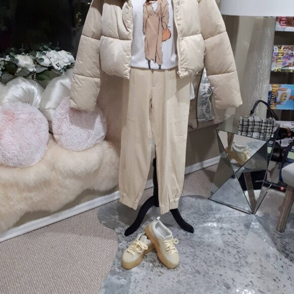 NWT Serra creme brulee butter elastic waist cotton blend pants S - Picture 2 of 8